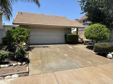 27127 Rio Bosque Drive, Valencia, CA 91354