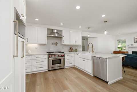 2048 Sierra Mesa Drive, Camarillo, CA 93010