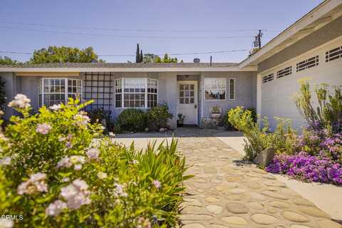 40 Almond Avenue, Oak View, CA 93022