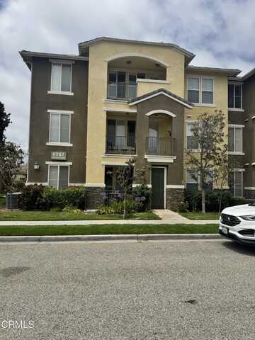 6287 Turnstone Street, Ventura, CA 93003