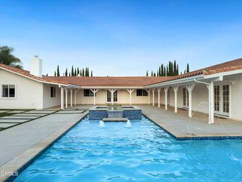 1210 South La Luna Avenue, Ojai, CA 93023