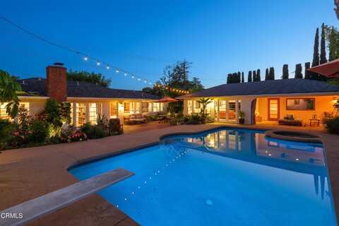 1215 Flanders Road, La Canada Flintridge, CA 91011