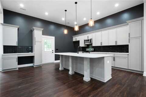161 Granny Smith Drive, Calhoun, GA 30701