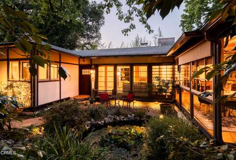 1364 North Harding Avenue, Pasadena, CA 91104