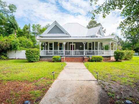 203 Gordon Street, Quitman, GA 31643
