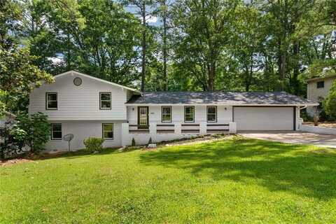 4214 Williamsburg Drive, College Park, GA 30337