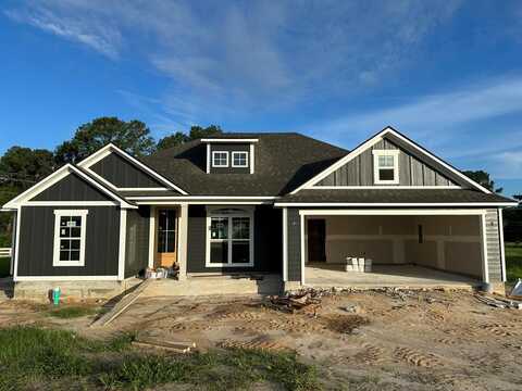 303 Barry Field Cir, Hahira, GA 31632