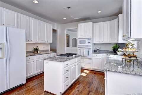 6667 Rexford Lane, Williamsburg, VA 23188