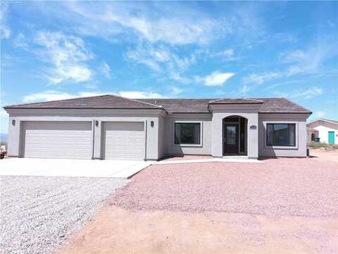 7185 E Cactus Drive, Kingman, AZ 86401