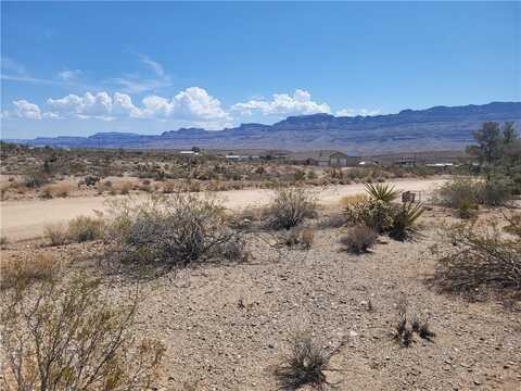 760 E Supai Drive, Meadview, AZ 86444