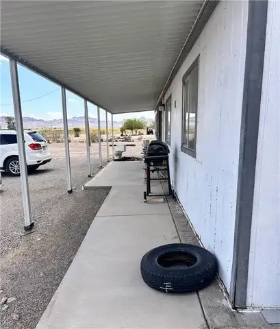 7551 W Chino Drive, Golden Valley, AZ 86413
