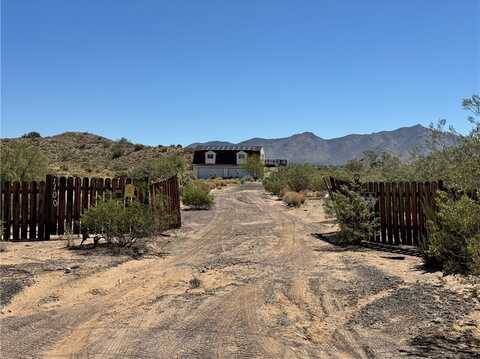 1100 S Hackberry Road, Kingman, AZ 86401