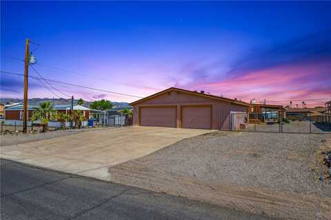 1611 Talc Road, Bullhead City, AZ 86442