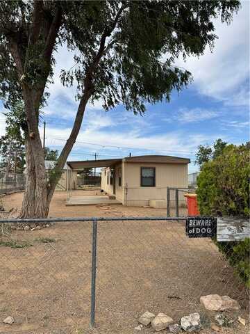 2425 E Carver Avenue, Kingman, AZ 86409