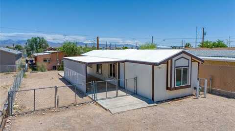 1960 Oliver Drive, Bullhead City, AZ 86442