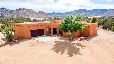 5865 N Bull Mountain Drive, Kingman, AZ 86409