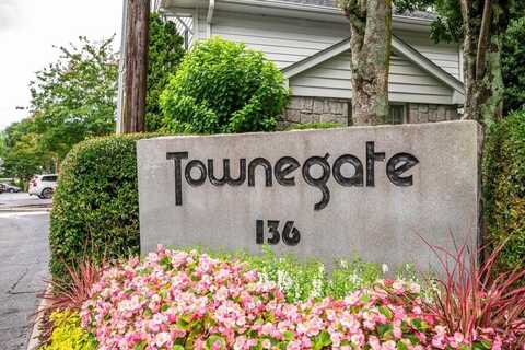 136 Peachtree Memorial Drive NW, Atlanta, GA 30309