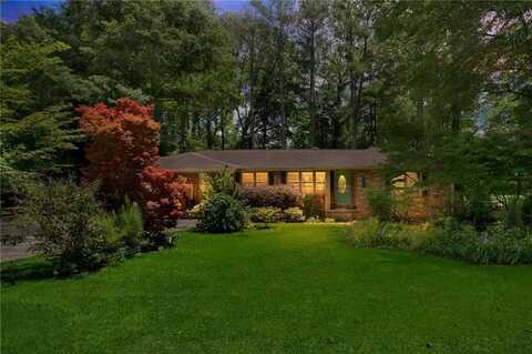 5400 Francis Avenue, Stone Mountain, GA 30087
