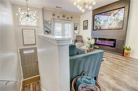 1753 Liberty Parkway, Atlanta, GA 30318