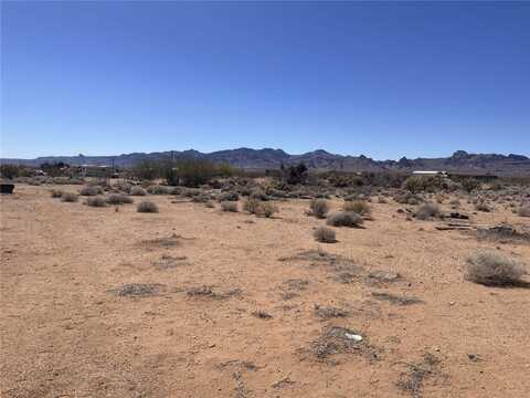 000 La Osa Drive, Golden Valley, AZ 86413