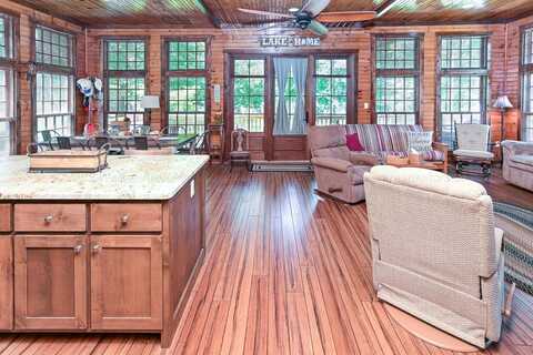 81 BULL BR Dr, Double Springs, AL 35553