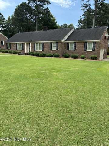 211 Forest Hills Road NW, Wilson, NC 27896