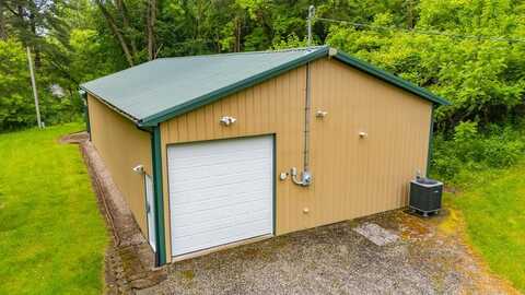 1260 Dixon Run Road, Triadelphia, WV 26059