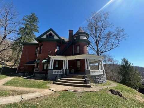 98 Edgwood Street Building E, Wheeling, WV 26003