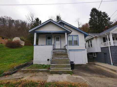 1121 Fort Henry Avenue, Wheeling, WV 26003