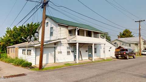 123 BROAD STREET, Watsontown, PA 17777