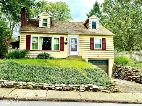 1212 MONROE PLACE, Williamsport, PA 17701