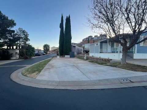 840 N TWIN LAKES, Saint George, UT 84770