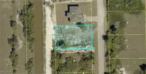 422 Caywood Avenue S, Lehigh Acres, FL 33974