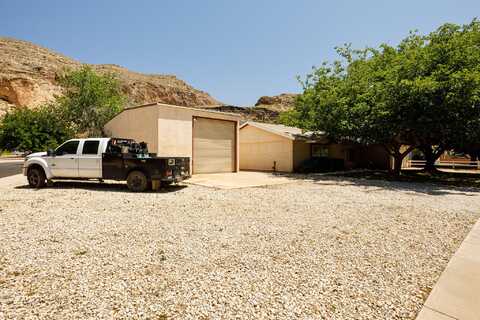 845 S 80 W, Hurricane, UT 84737