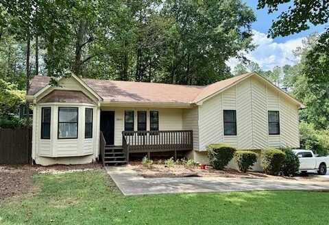 647 Sunshine Trace NW, Acworth, GA 30102