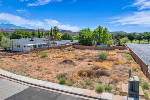 Desert Dawn DR, Santa Clara, UT 84765