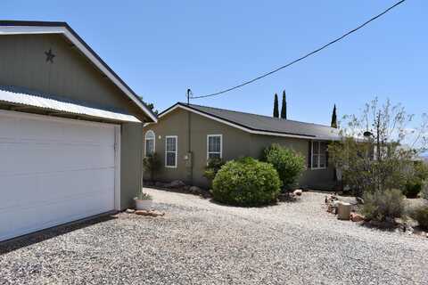 527 S MOENKOPI DR, Leeds, UT 84746