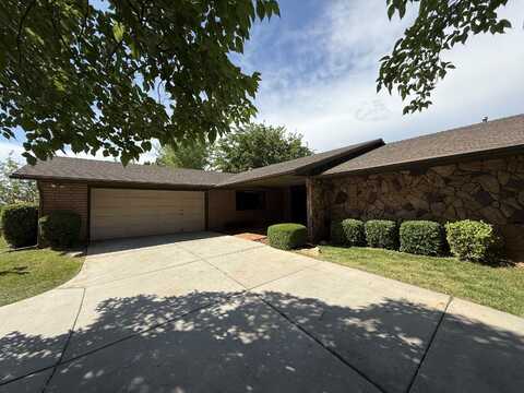 1144 W BLOOMINGTON DR S, Saint George, UT 84790
