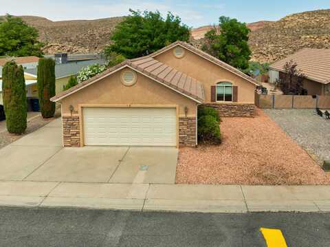 4400 W State St, Hurricane, UT 84737