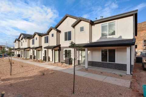 1698 S Wahweap Way, Washington, UT 84780