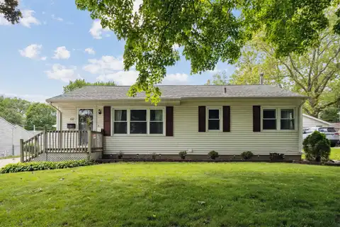 432 Woodbridge Street, Waterloo, IA 50701
