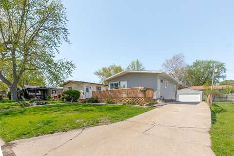 1743 Locke Avenue, Waterloo, IA 50702