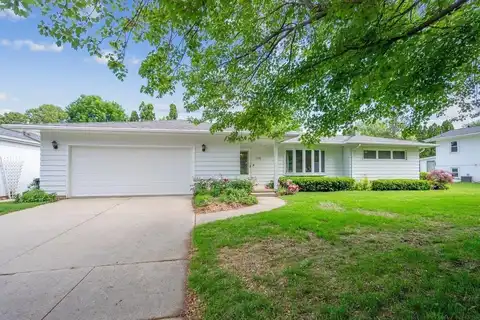 215 Julie Court, Waterloo, IA 50702