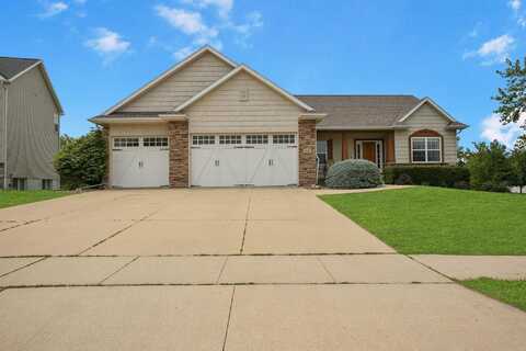 1407 Quail Ridge Road, Cedar Falls, IA 50613