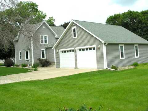 112 W 7th Street, St. Ansgar, IA 50472