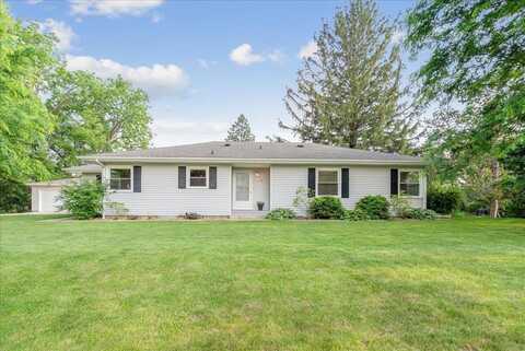 1006 W 16th Street, Cedar Falls, IA 50613