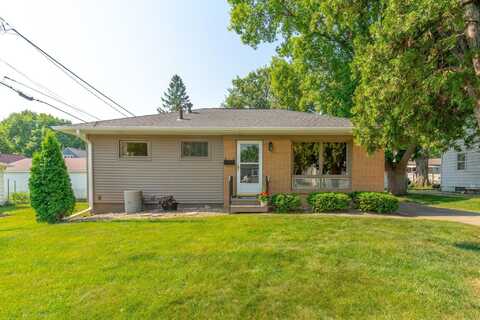 928 Locke Avenue, Waterloo, IA 50702