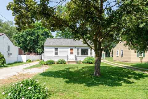124 Hansen Avenue, Evansdale, IA 50707