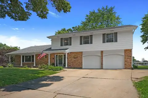 247 Lambeth Road, Waterloo, IA 50701