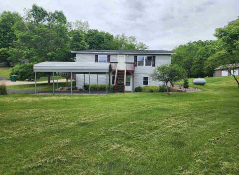 102 Ohmer Lane Lane, Mc Gregor, IA 52157